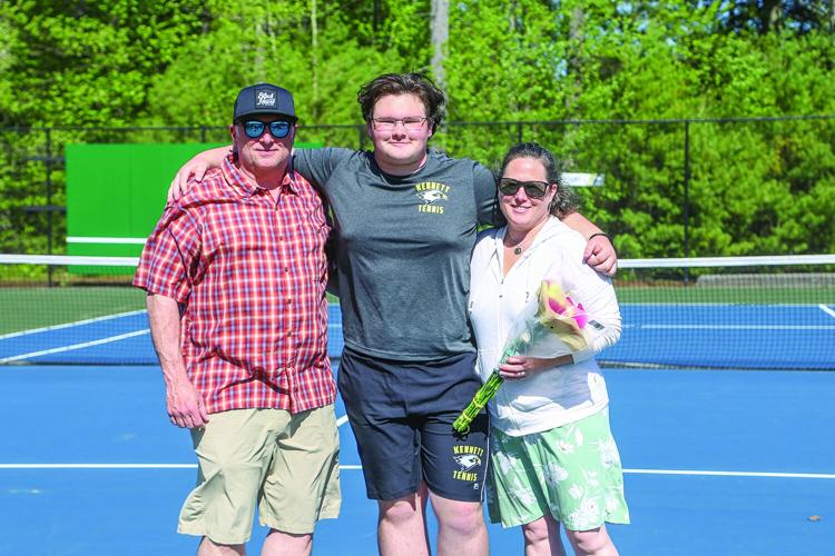 05-20-26 KHS BTennis seniors viger family