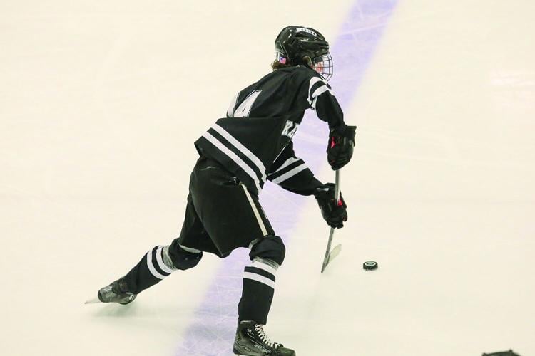 03-11-26 KHS-BG Frozen Four murphy above