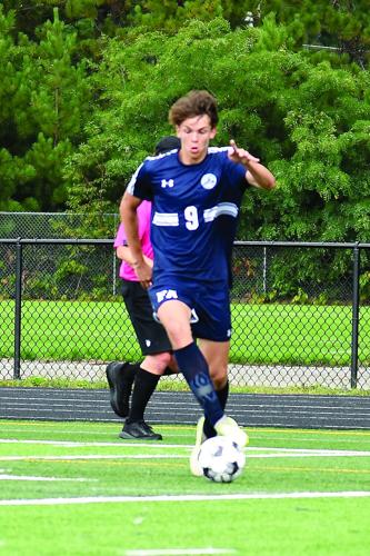 FA Boys Soccer - Jao de Melo dribbling