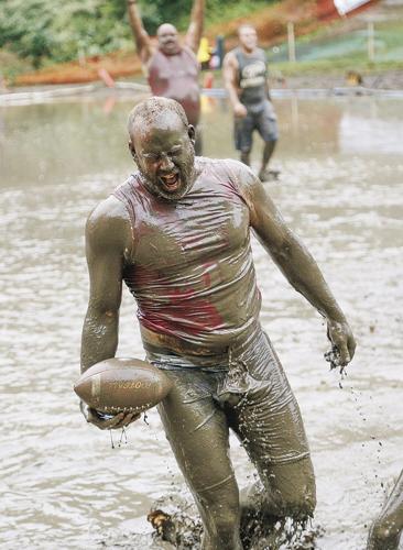 09-10-23 MudBowl Championship overtime td celebration