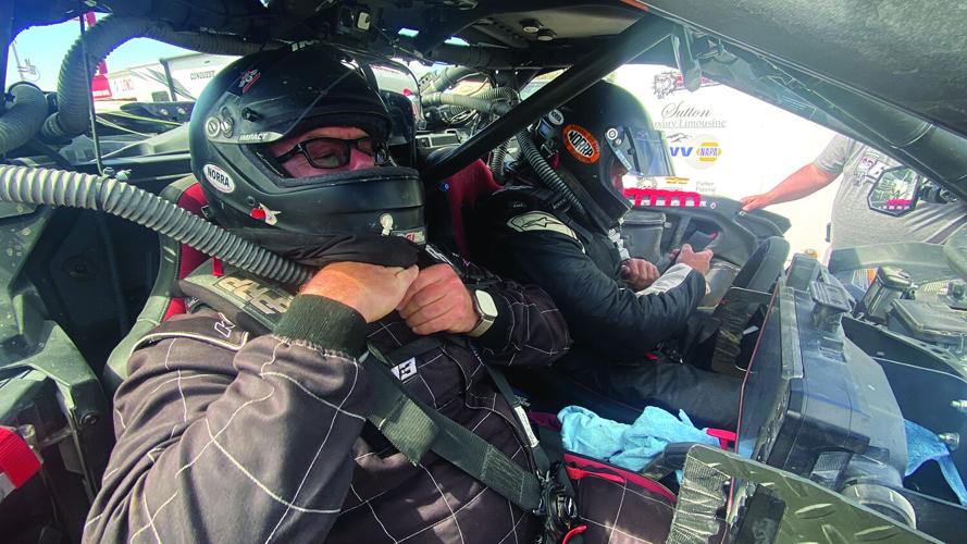 Baja 1000 Mike and Chuck in their car 603.JPG