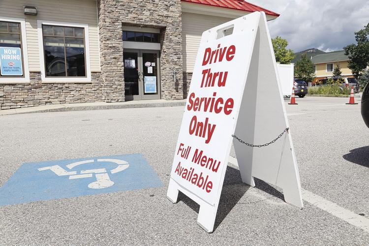 08-24-21 Hiring-Hours Signs dairy queen drive thru
