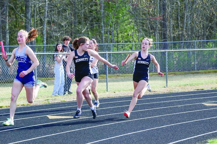 04-29-25 KHS Track 4x100 girls handoff