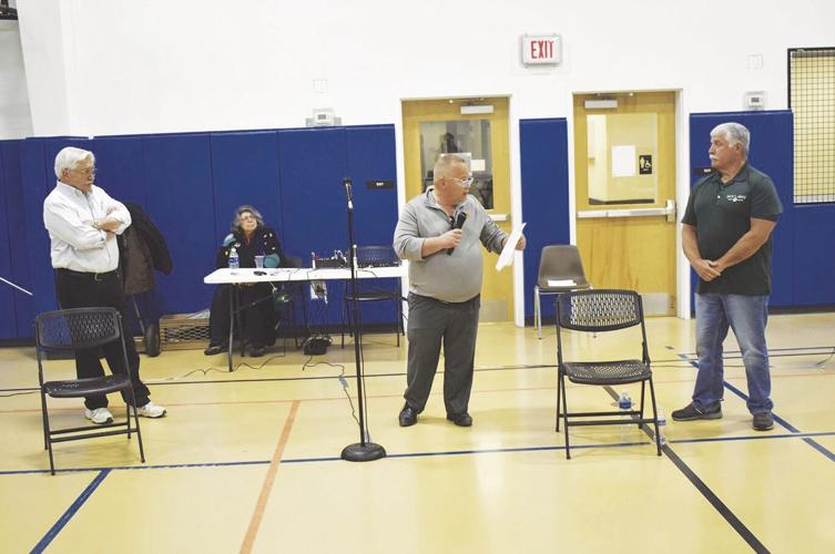 Candiatws town hall 3422 1