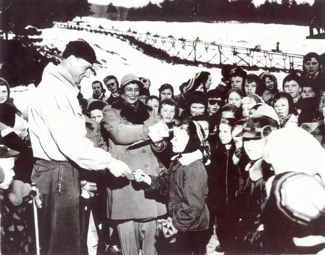 Damon O’Neal in 1949 getting medal from Edi Mall