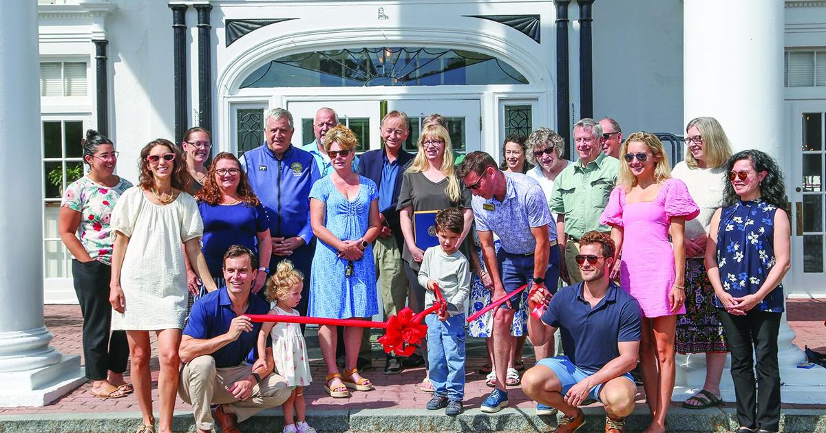 RIbbon-cutting fetes Eastern Slope's historical exhibit