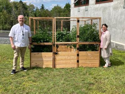 Androscoggin Valley Hospital Food Services Department introduces garden program