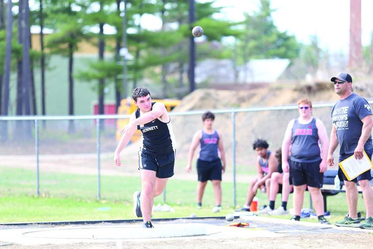 04-29-25 KHS Track shot put kerls
