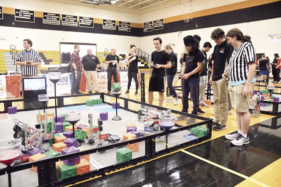 Kennett Coders open their robotics season