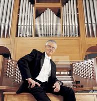 Organist Maestro Hector Olivera to return to Wolfeboro May 22