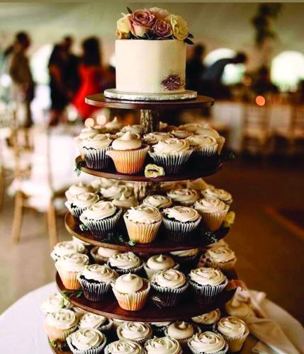 Delectables by Danette cakes 3.jpeg