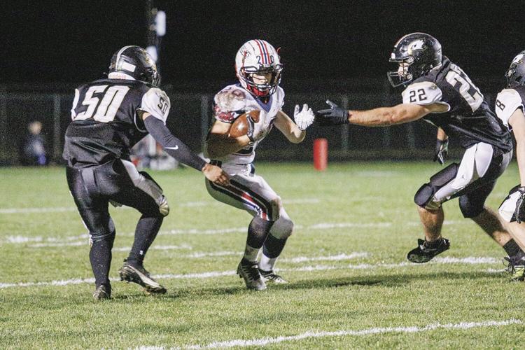 10-14-22 KHS FB defense closing in