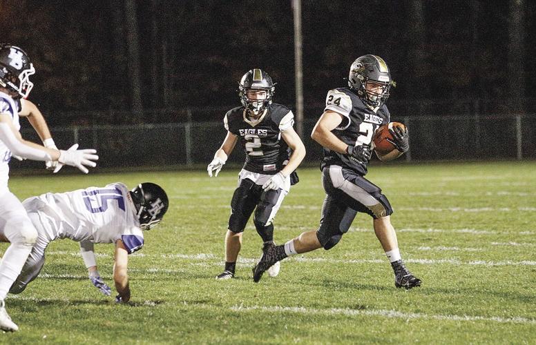 10-27-23 KHS FB walcott run 1