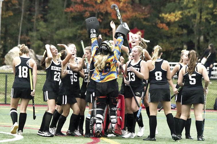 KHS field hockey - team celebrates