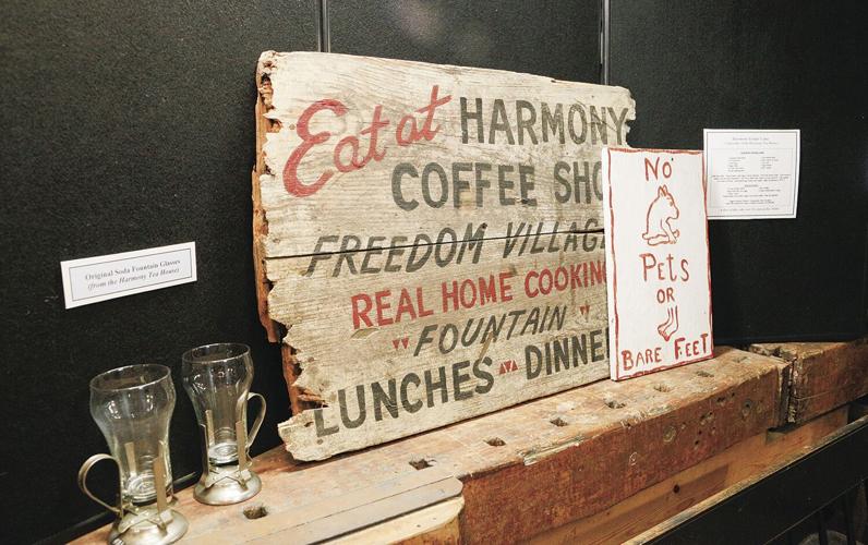 08-02-22 Freedom Historical tea shop signs