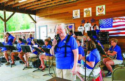 07-01-25 MWV Band Jellystone tdave on mic wider