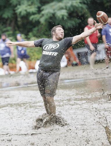 09-10-23 MudBowl Championship reaching vertical