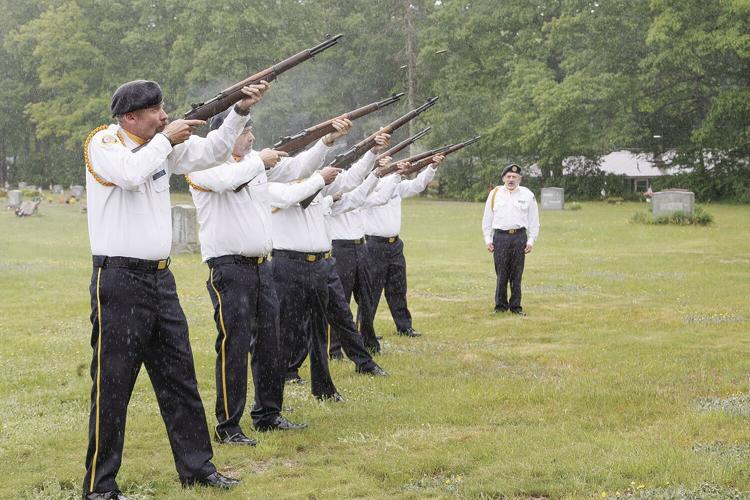 05-27-24 Mem Day Conway honor guard firing