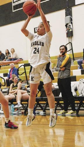 KHS girls hoop - Sydnie Chin All State action