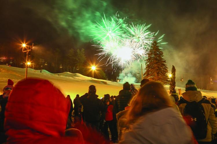 12-31-25 NYE Cranmore fireworks tighter