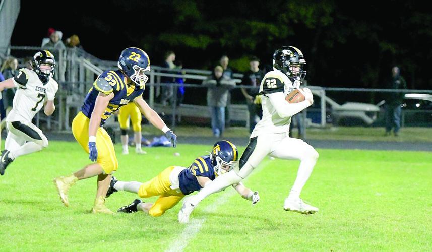 KHS Football. - Jason Baker TD run