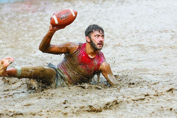 09-07-25 Mud Bowl tight looking to ref