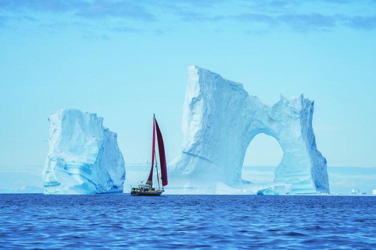 polar sun ice arch.jpg