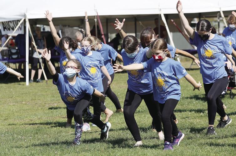 09-18-21 Jens Friends young dancers