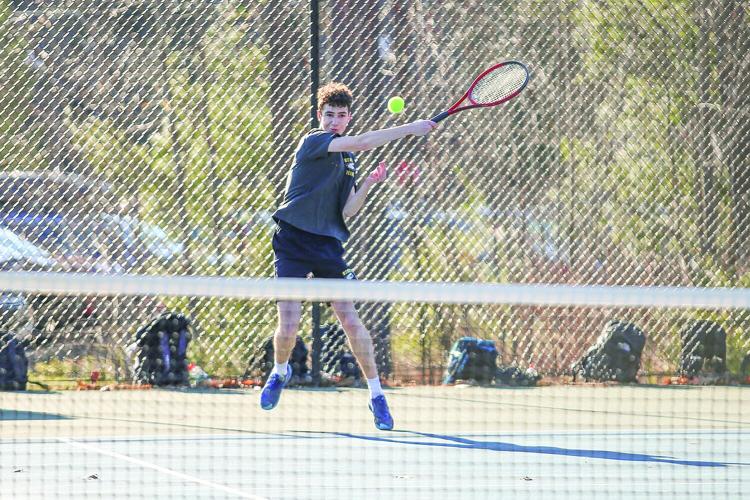 04-08-26 KHS BTennis todorov head-on