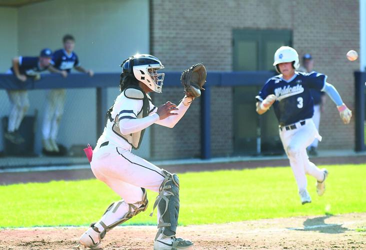 FA Baseball - Playoffs - David Rosales play at the plate