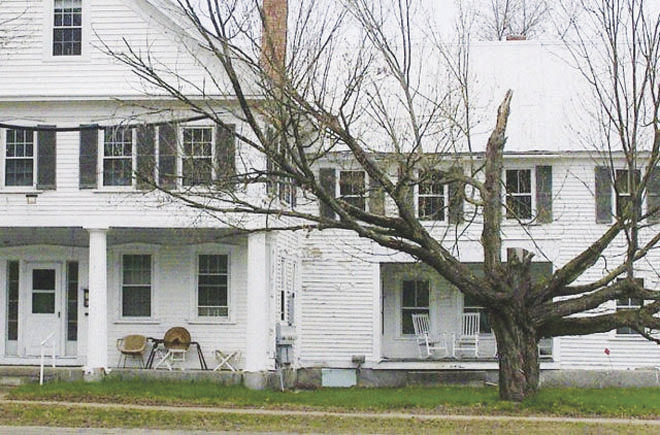 house without doughnut tree