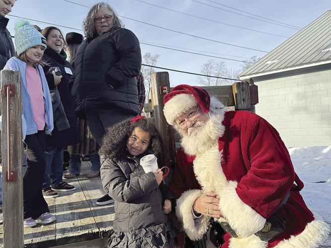 Valley Voice - Santa at the legion