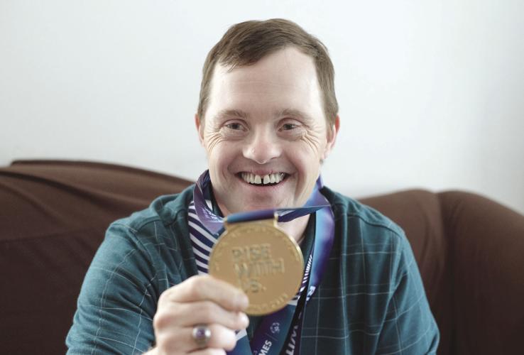 Kelley Jon Scruggs wins the gold