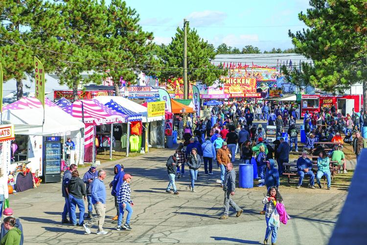 10-05-26 Fryeburg Fair crowd above food