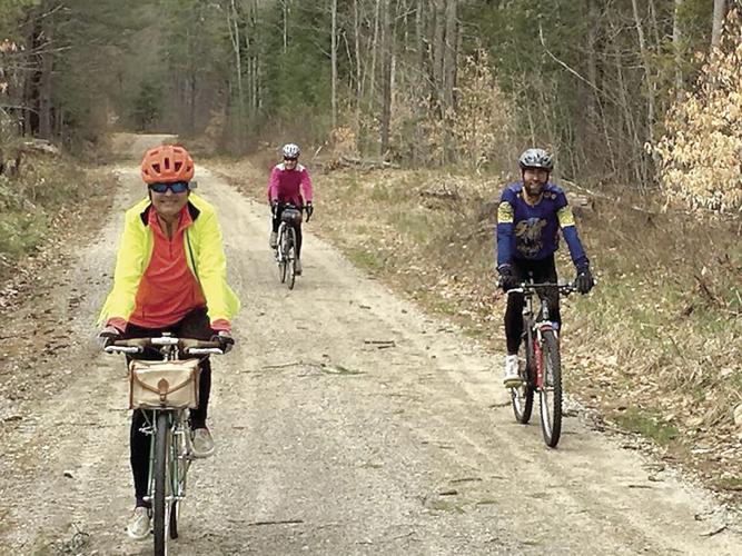 Wheel Family Fun - Marianne Borowski leads ride