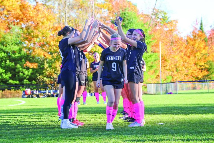 10-21-25 KHS GSOC seniors yannelli arch