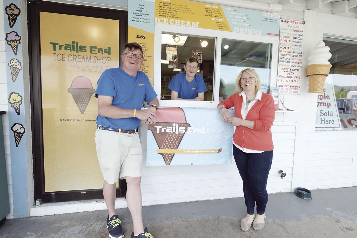 Getting The Scoop Trails End Ice Cream Has New Owners Local Business News Conwaydailysun Com