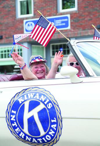 07-04-26 Fourth Parade Conway kiwanis vertical