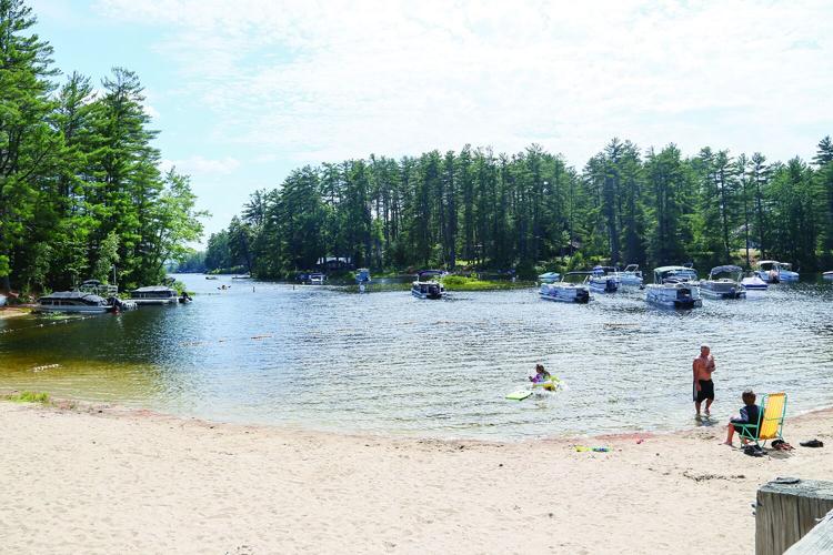 07-11-22 Conway Lake wide beach