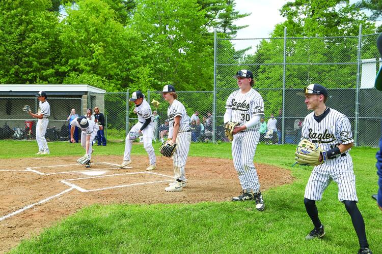 05-31-26 KHS BB seniors catching pitch 2