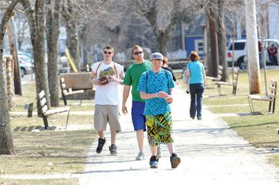 Heat wave: Spring comes in like summer