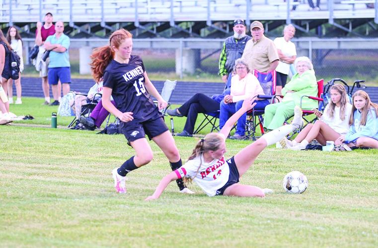 09-02-25 KHS-Berlin GSOC gange slide into ball 3