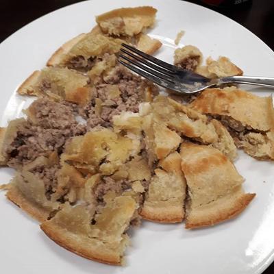 Tourtiere_meat_pie.jpg