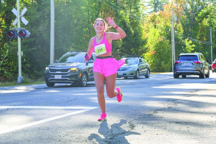 09-21-25 North Conway HalfM-5K pink wave