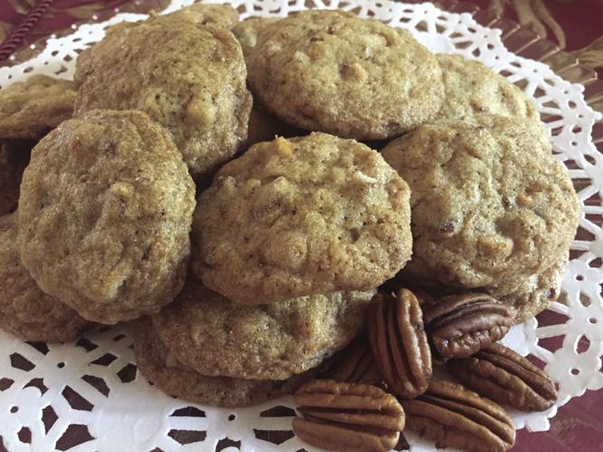 SnowvillageInnCookies-2017-ButterPecan (1).jpg