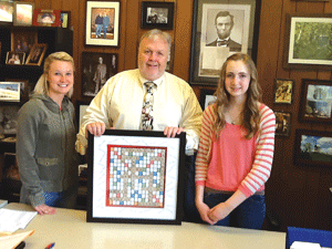 Principal Keith Parent receives special gift from Honor Society
