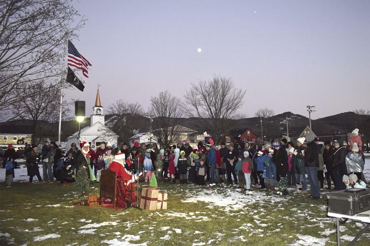 12-02-23 Santa reading wide