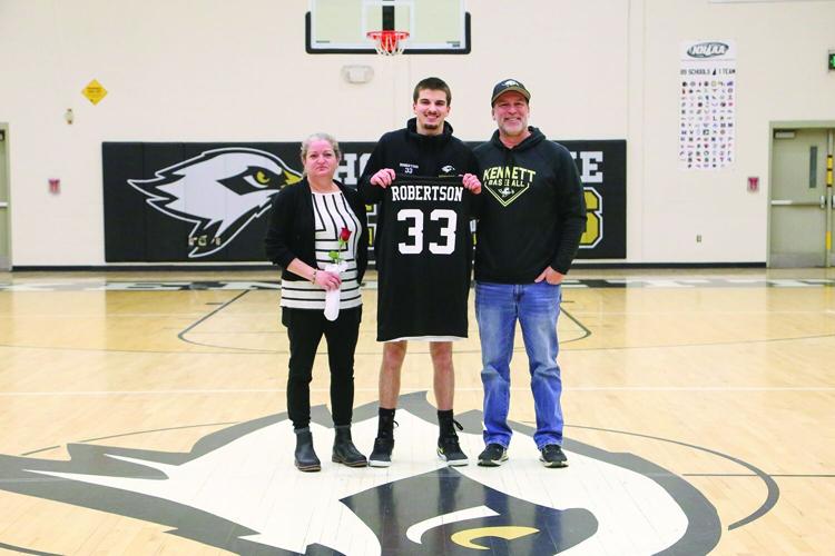 02-27-26 KHS MBB seniors robertson