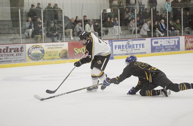 12-28-23 Peter Hall Hockey diving against break