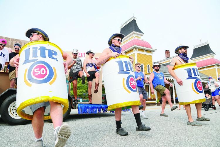 09-06-25 Mud Bowl Parade hogs skit dance